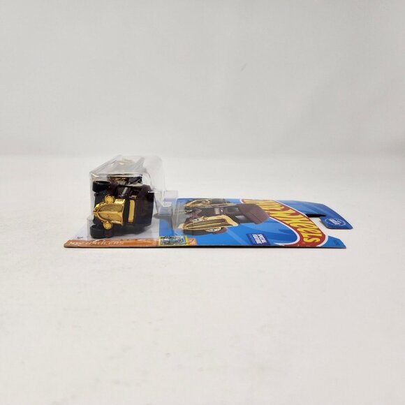 2023 Hot Wheels Collector #11/250 Fast-Bed Hauler HW Haulers 2/5 1:64 (hw) - Picture 5 of 7